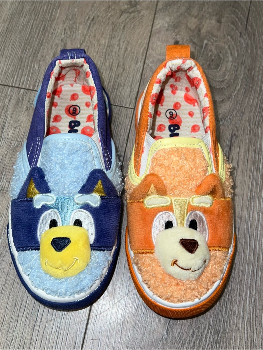 Fuzzy Mismatched Disney Bluey Bingo Slip On Kid Sneaker Shoe Size 9